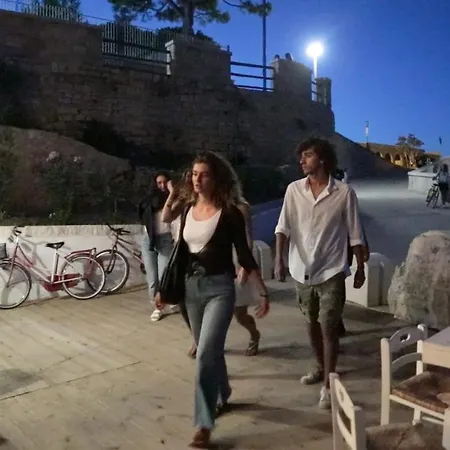 Hostelbeltrani * Трани