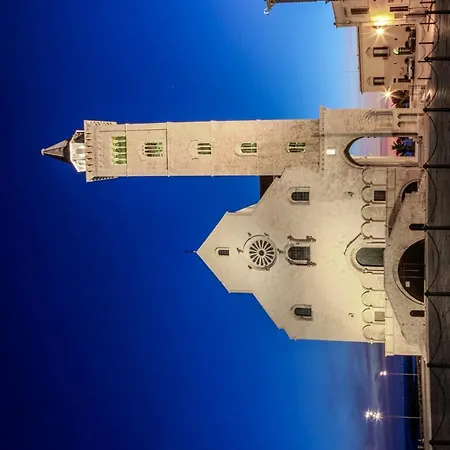 Хостел Hostelbeltrani