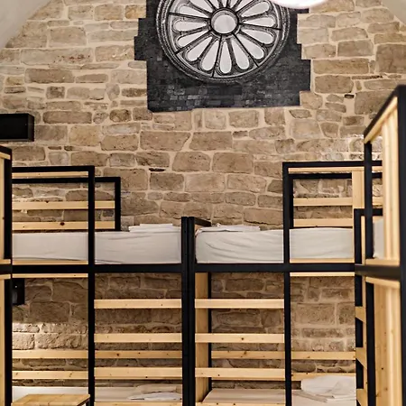 Hostel Hostelbeltrani *